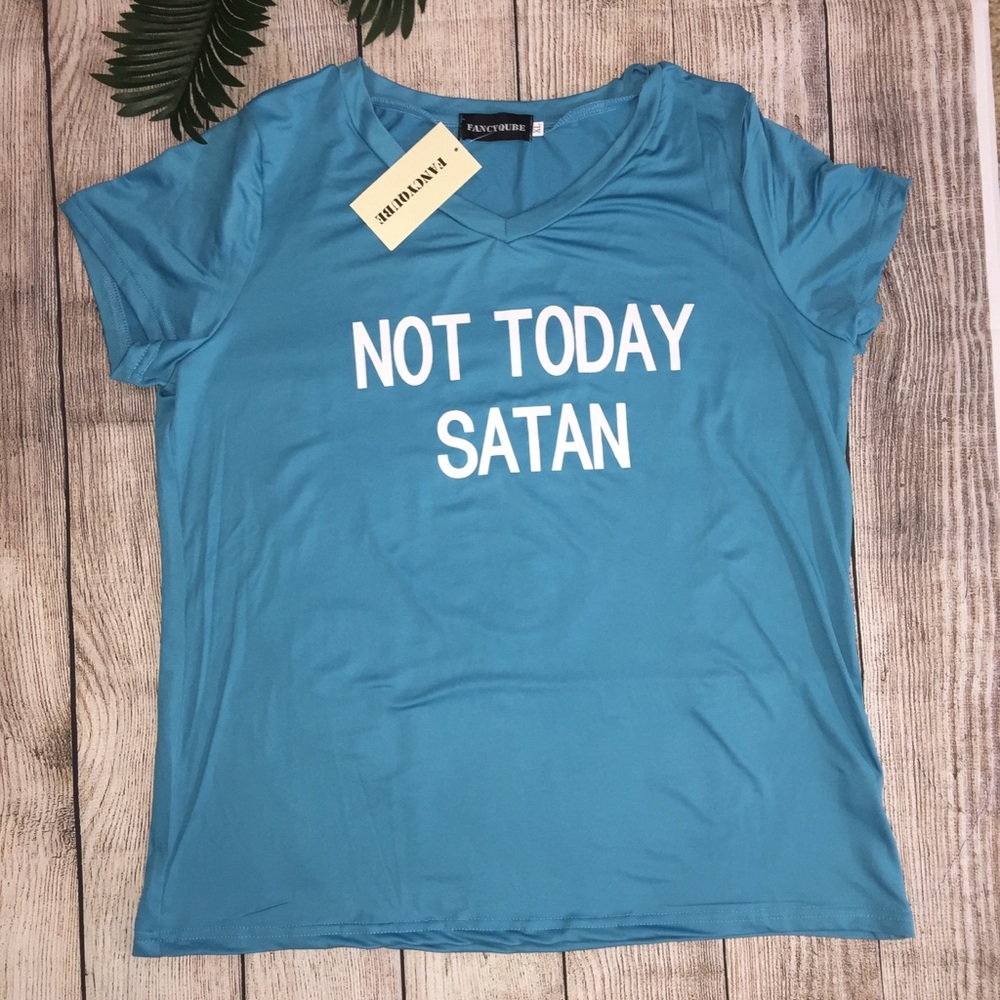 NWT T-Shirt